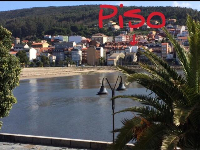 Apartamento Junto Al Paseo Maritimo De Cee Exterior photo